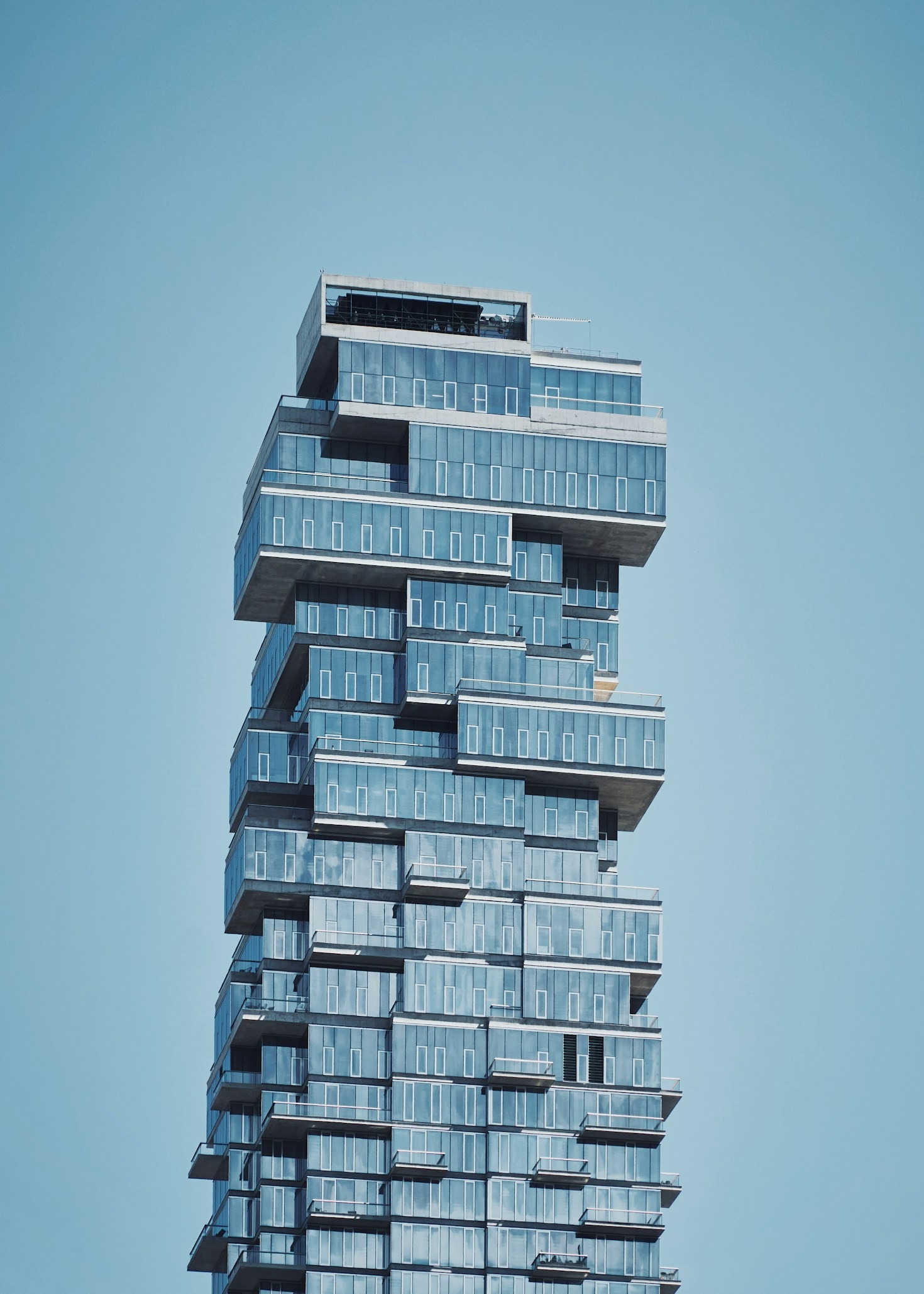 Safety Features and Modern Amenities in Korean Residences